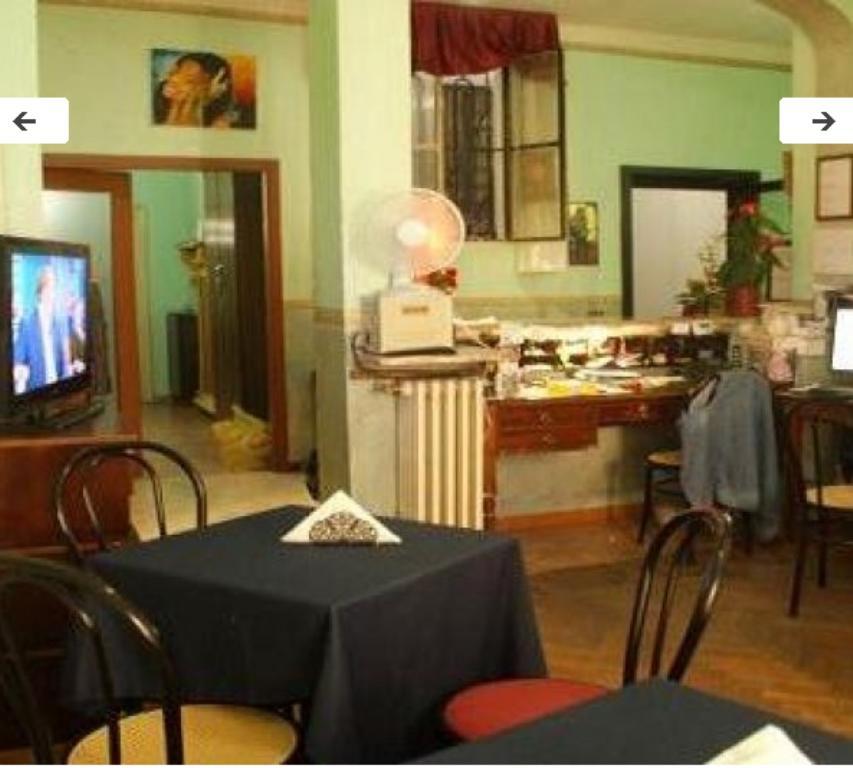Hotel Medea Milánó Kültér fotó